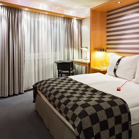 Hotel By Ihg 4*