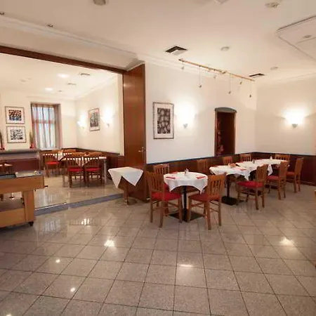 Hotel Allegro