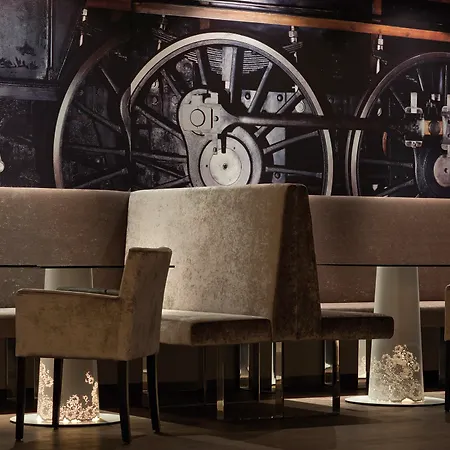 Doubletree By Hilton Schonbrunn