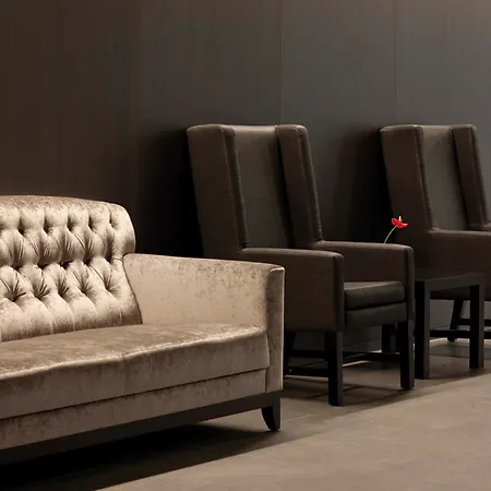 Doubletree By Hilton Schonbrunn Hotel 4*