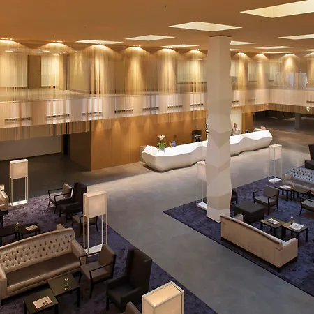 Hotel Doubletree By Hilton Schonbrunn Viena