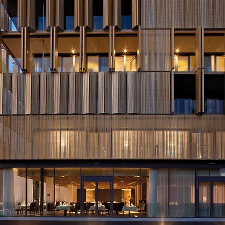 Doubletree By Hilton Schonbrunn 4*