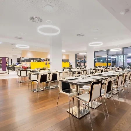 Leonardo Hauptbahnhof Hotel