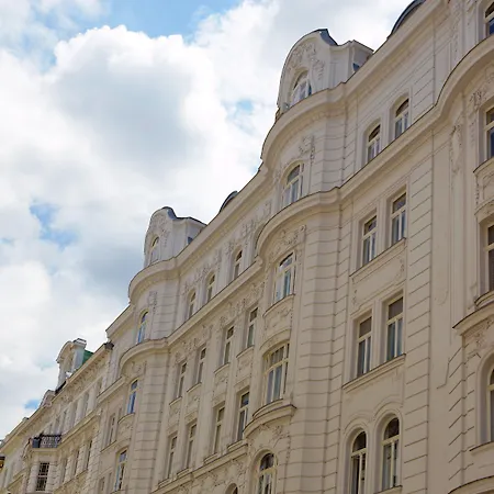 Adagio City Aparthotel Wenen