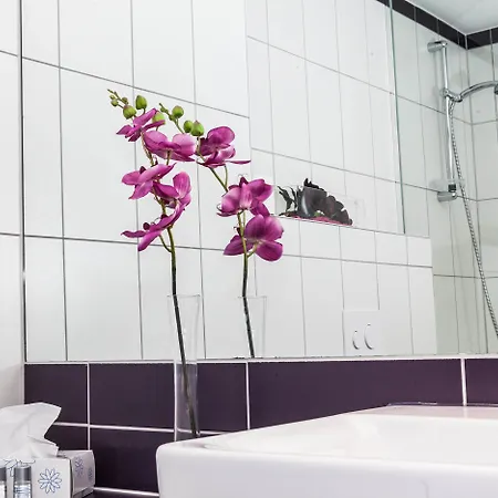 Отель Elaya West 4*