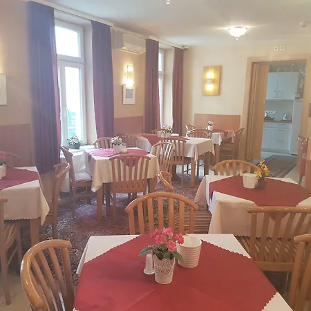 Haydn Hotel 3*