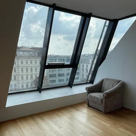 Rooftop With Terrace. Vídeň