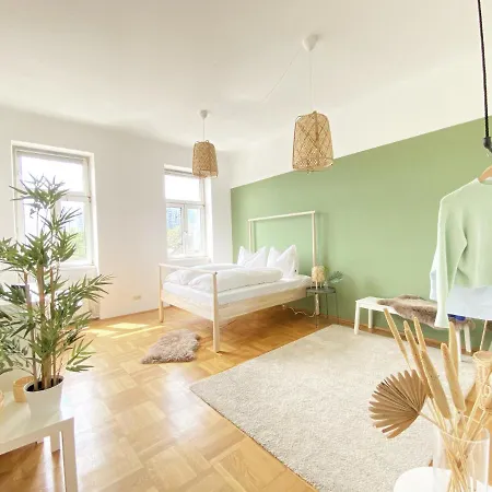 Apartment Sunny Near Belvedere Castle Vienna