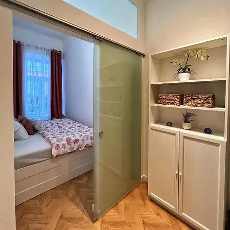 Apartment Cozy, Quiet Place Near Belvedere Vienna