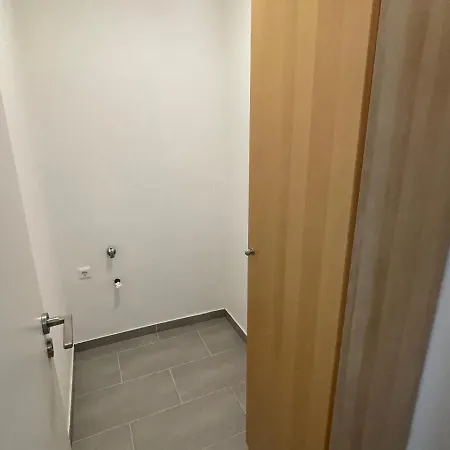 Ferienwohnung / Simmering Apartment Wien