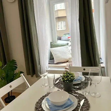 Cozy, Quiet Place Near Belvedere