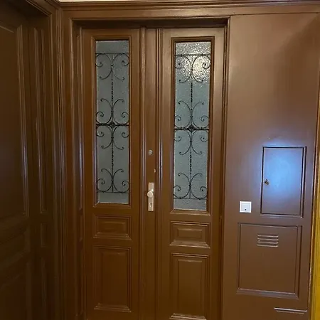 Naschmarkt Apartment Vienna
