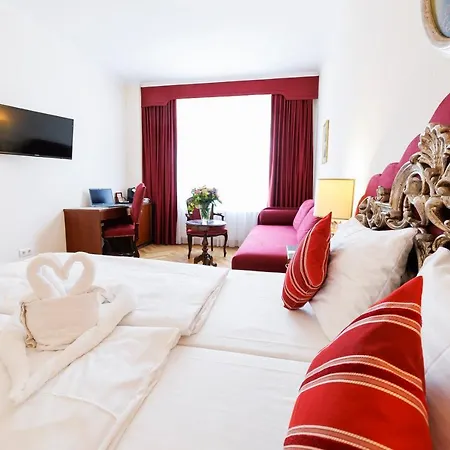 Hotel Royal 4*