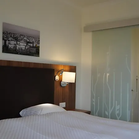 Carathotel Park Hotel *