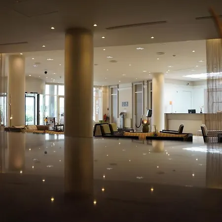 Carathotel Park