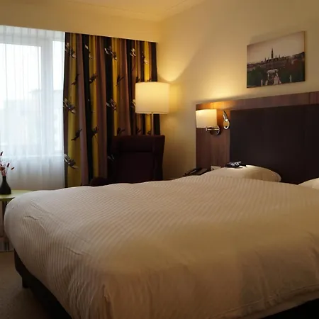 Carathotel Park Hotel *