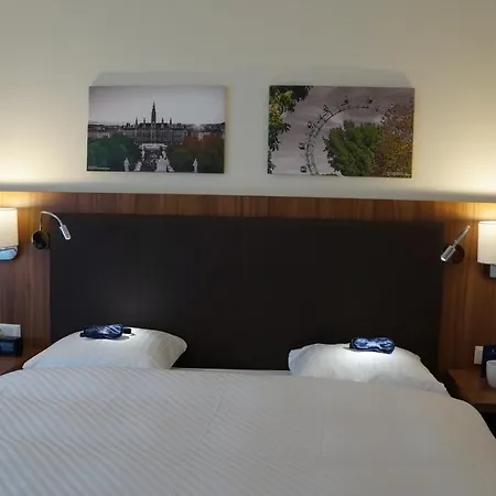 Hotel Carathotel Park