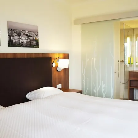Carathotel Park * Wien