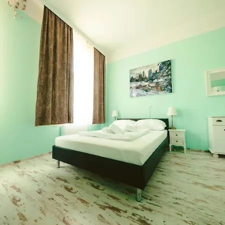 California Hotel Vienna