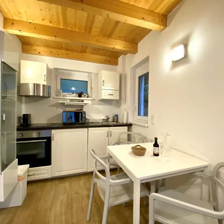 Appartamento Charming Townhouse Directly By Metro Vienna