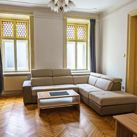 Living - Rustengasse Vienna