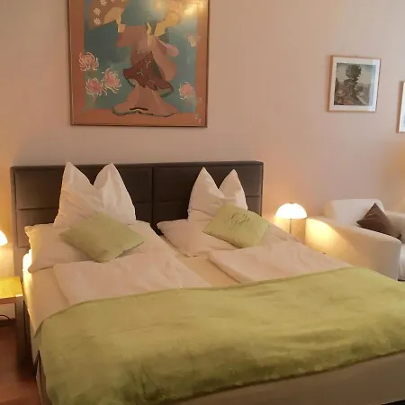 Philadelphia Apartment