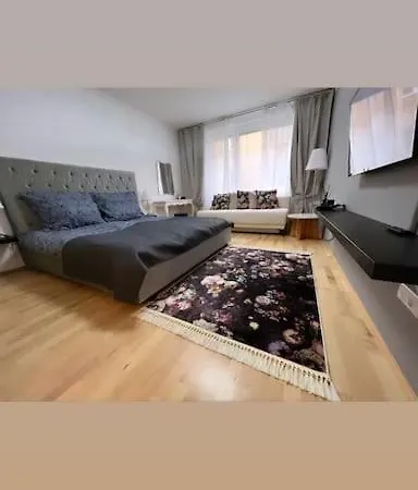 Old Town Three #3 Apartment