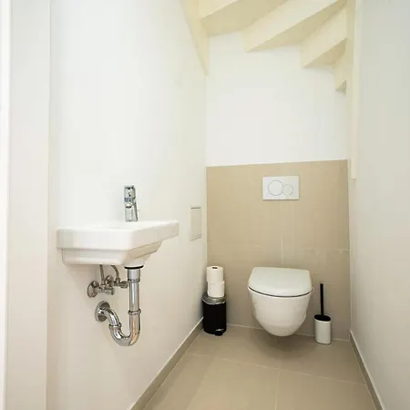 Apartment Orestaliving - Penthouse With Designer Renovation Wien