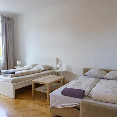 Central Living - Schoenbrunn Apartment *