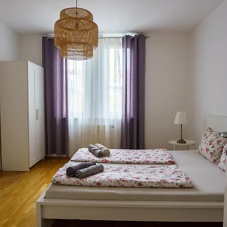 Living - Lerchenfelder Straße * Wien