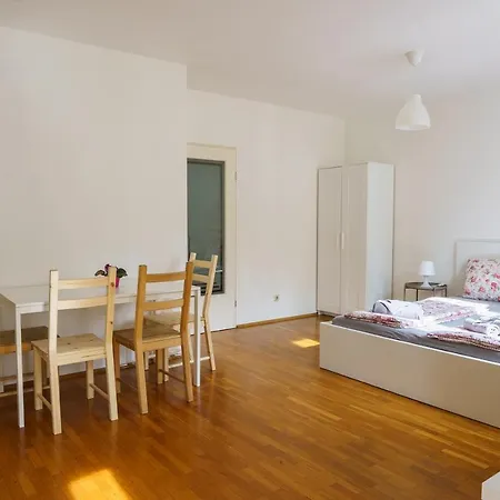 Apartment Living - Lerchenfelder Straße Wien