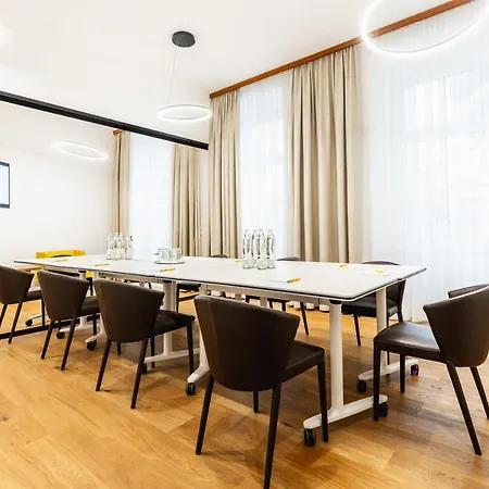 Aparthotel Hilight 4*