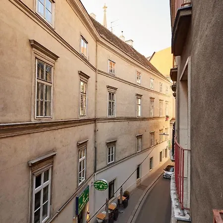 Lägenhet Cosy & Charming In The Centre Wien