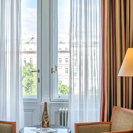 K+k Palais Hotel 4*