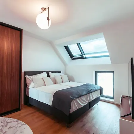Triangle City Appartement Wenen