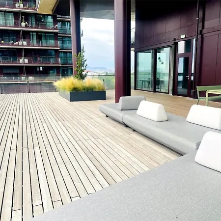Apartmán Sunrise Above Sky With Rooftop Pool *