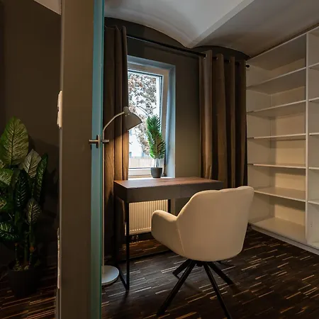 Brand-new Double Bedroom * Vienna