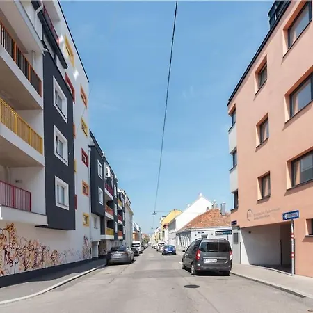 Apartment Neu Und Hell In Zentraler Ruhelage Mit Parkplatz Vienna