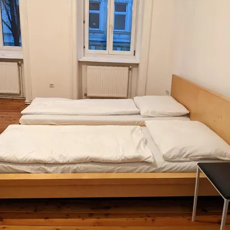 Rooms City Residence Hostel