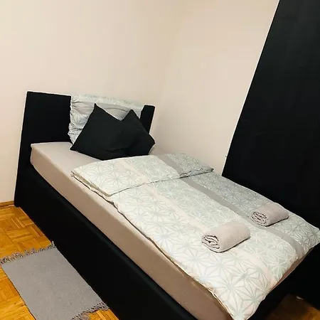 The Tiny Apartment *