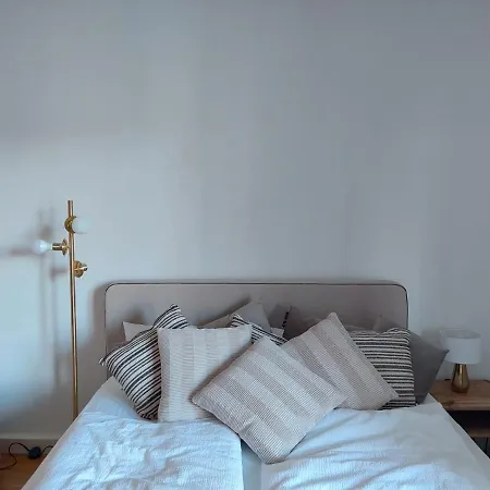 Apartment Balcony Apartment, 5 Min Walk To First District Vienna
