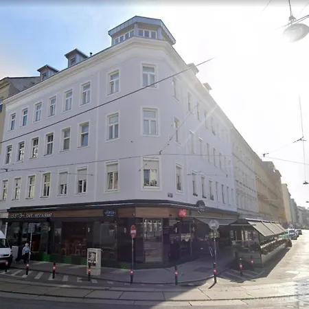 Near Hauptbahnhof - Kingsize Bed Apartment