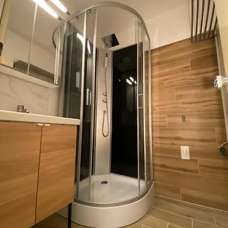 Apartment52 In Near The рrаter *