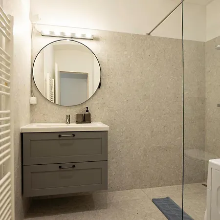 Experience Fresh Comfort In Our Brand-new In Vienna's 17th District Apartment