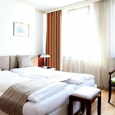 Hotel Attache L Contactless Check-in