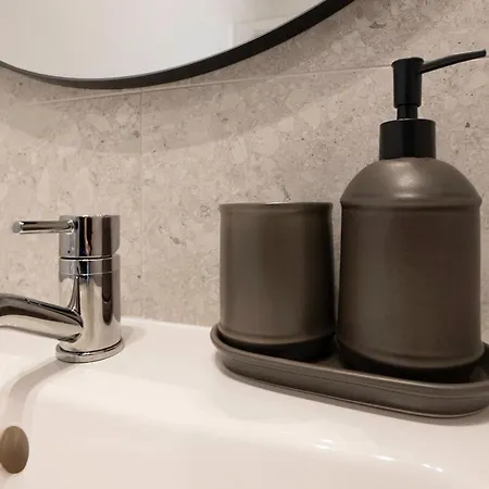 Apartment Experience Fresh Comfort In Our Brand-new In Vienna's 17th District