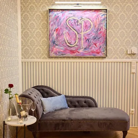 Sophies Place Augarten - Imperial Lifestyle Parking Vienna