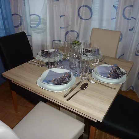Sunny Vie Apartment