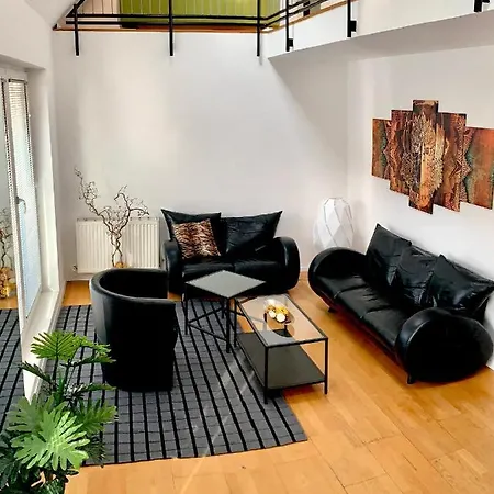 Roof With Terrace, Parking And Ac *