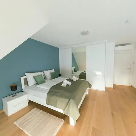New Design Penthouse And Appartement
